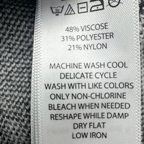 NWT Tahari Women's Windowpane Mock Neck Pullover Sweater Size Medium - Picture 7 of 8